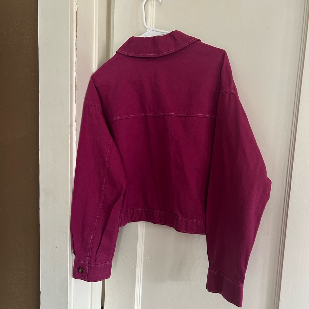NWT Old Navy Cropped Utility Jacket in Berry Sz Large - Picture 6 of 7